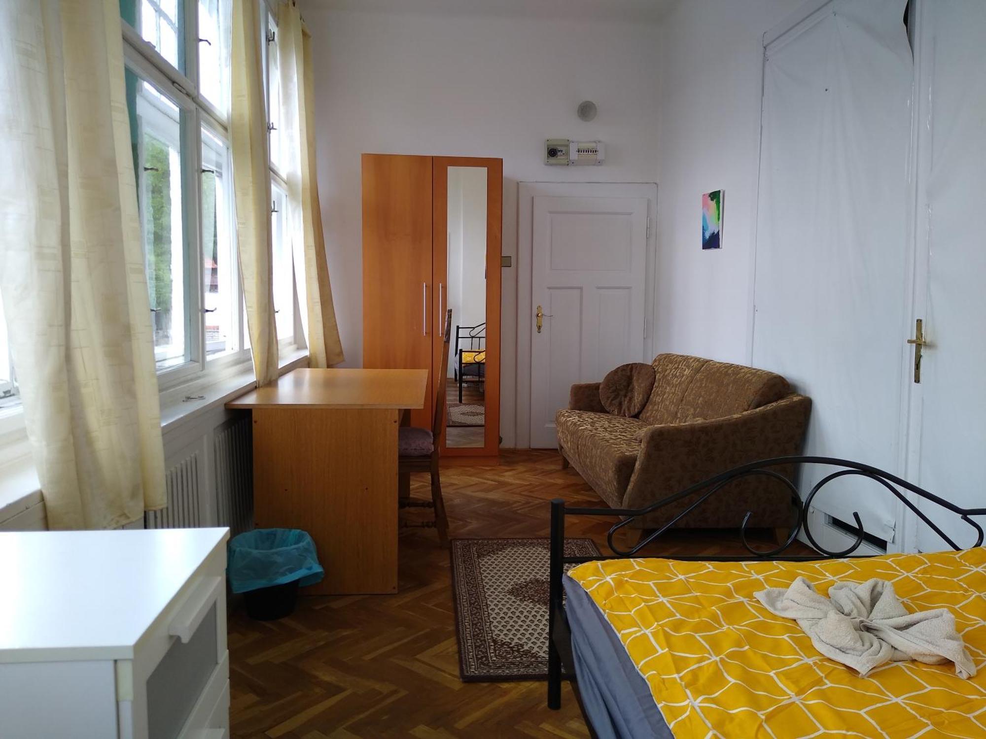 Rooms In Prague-Big+Comfy Экстерьер фото
