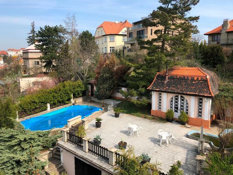 Rooms In Prague-Big+Comfy Экстерьер фото