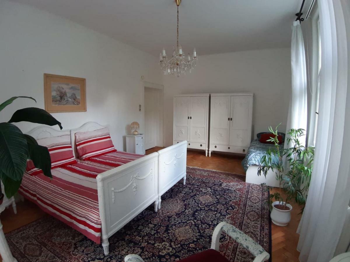 Rooms In Prague-Big+Comfy Экстерьер фото