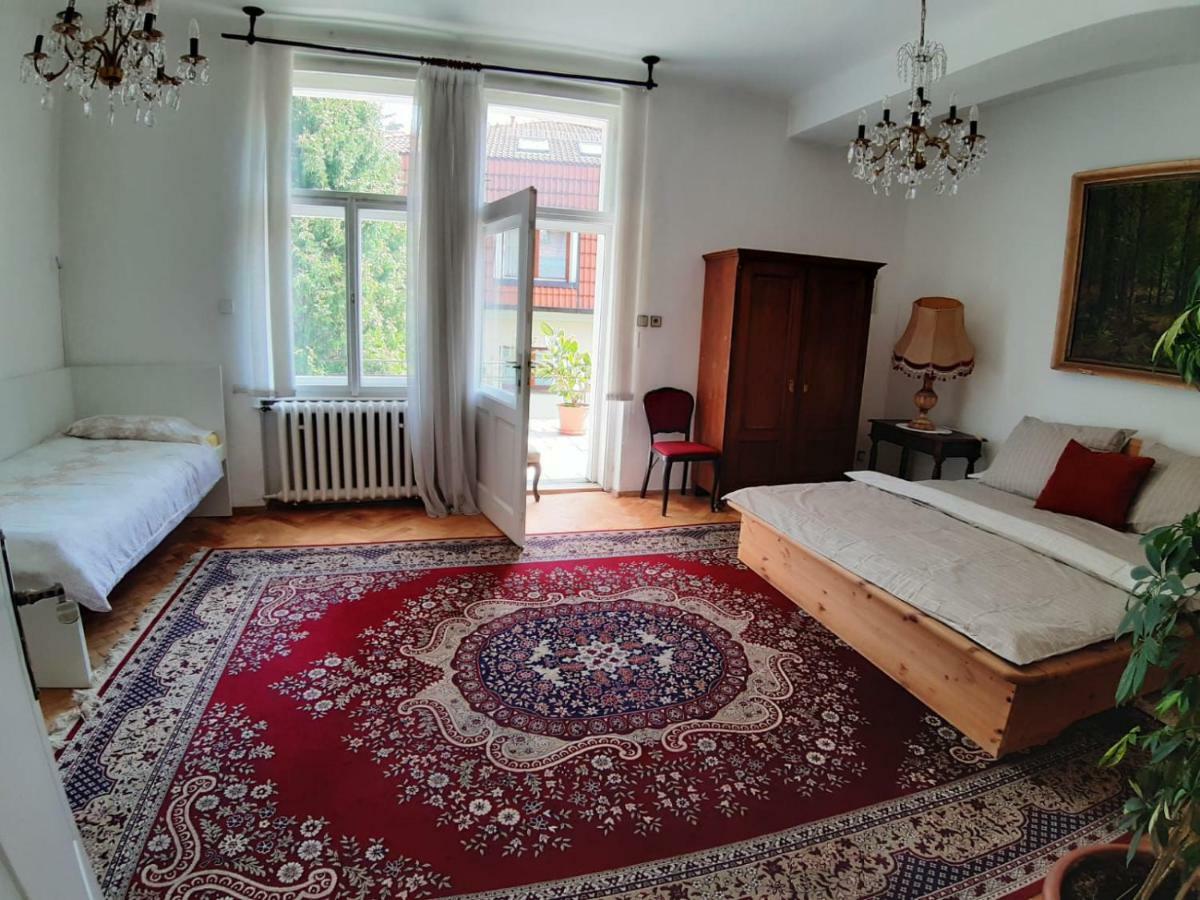 Rooms In Prague-Big+Comfy Экстерьер фото