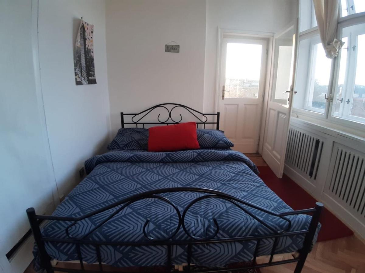 Rooms In Prague-Big+Comfy Экстерьер фото