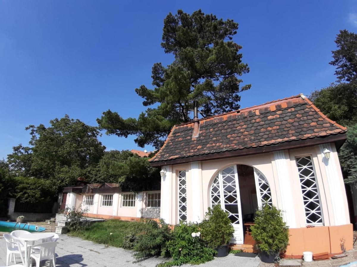 Rooms In Prague-Big+Comfy Экстерьер фото