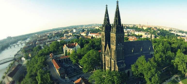 Rooms In Prague-Big+Comfy Экстерьер фото
